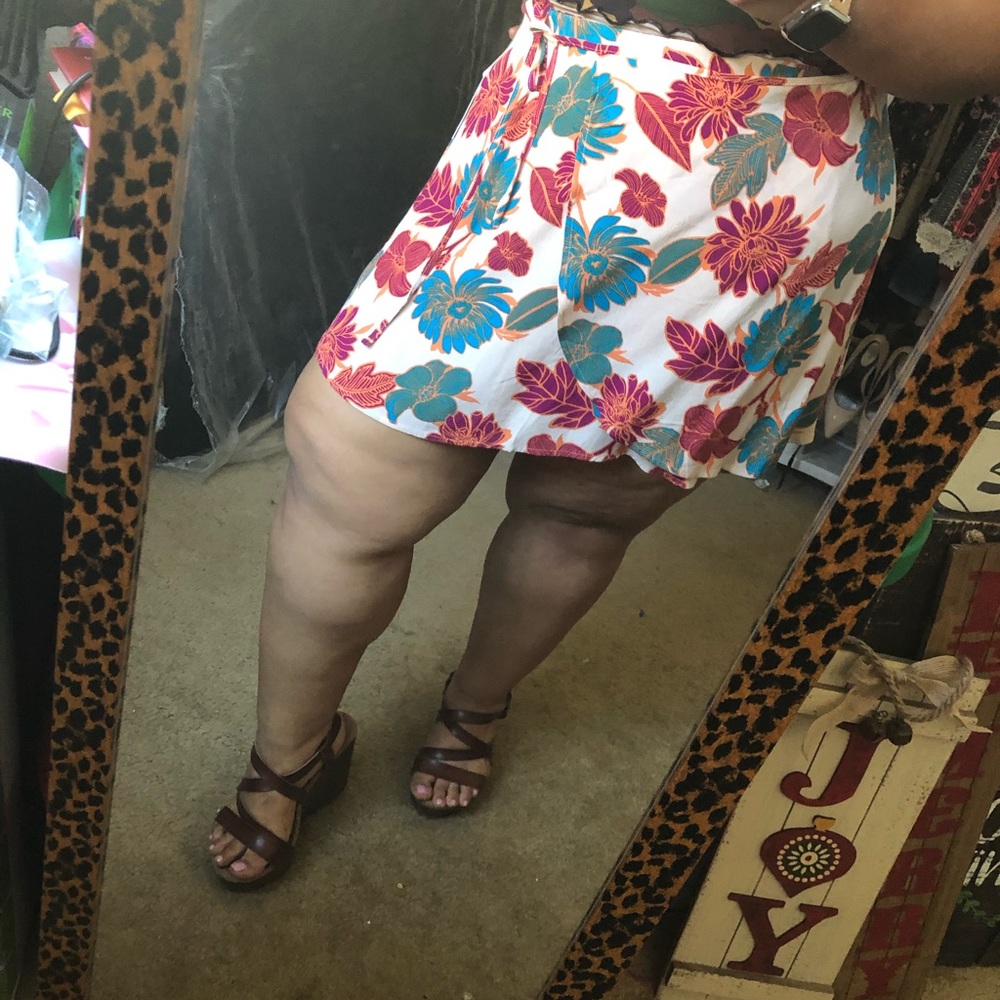 F21 NWT Wrap Skirt tropical